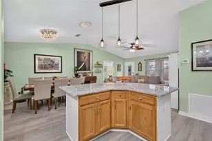 2795 Privada Dr, The Villages, FL 32162 - Photo 9