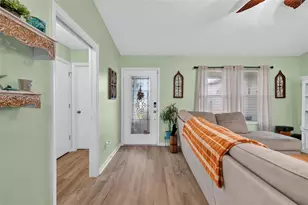 2795 Privada Dr, The Villages, FL 32162 - Photo 5