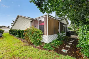 2795 Privada Dr, The Villages, FL 32162 - Photo 37