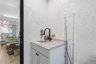 2226 Cypress Cove Dr, Tavares, FL 32778 - Photo 25