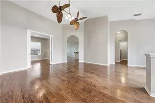 5127 Aurora Dr, Leesburg, FL 34748 - Photo 9