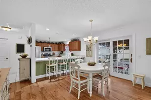 1863 Dalton Dr, The Villages, FL 32162 - Photo 7