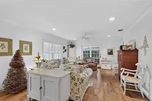 1863 Dalton Dr, The Villages, FL 32162 - Photo 9