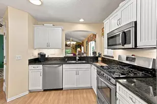 1115 San Bernardo Rd, The Villages, FL 32162 - Photo 3