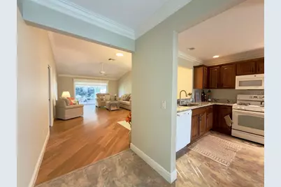497 Little River Path, The Villages, FL 32162 - Photo 9