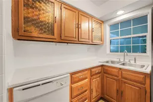 3607 S Crystal Lake Dr, Orlando, FL 32806 - Photo 13
