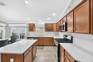 664 Mission Hills Trail, The Villages, FL 32162 - Photo 23