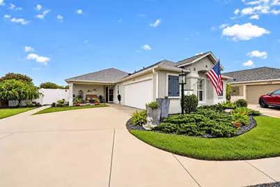639 Bermudez Court, The Villages, FL 32162 - Photo 3