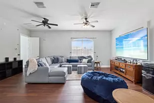 1066 Ceasars Ct, Mount Dora, FL 32757 - Photo 27
