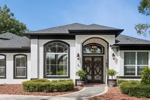 1066 Ceasars Ct, Mount Dora, FL 32757 - Photo 1