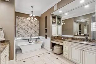 1066 Ceasars Ct, Mount Dora, FL 32757 - Photo 9