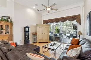 1066 Ceasars Ct, Mount Dora, FL 32757 - Photo 5