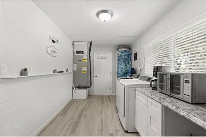 1210 E Caroline Street, Tavares, FL 32778 - Photo 37