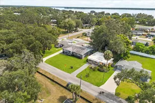 1210 E Caroline St, Tavares, FL 32778 - Photo 41
