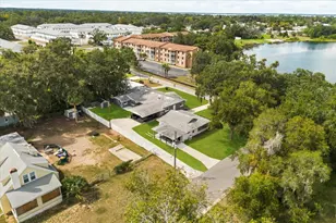 1210 E Caroline St, Tavares, FL 32778 - Photo 45