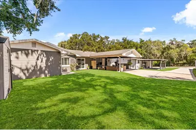 1210 E Caroline Street, Tavares, FL 32778 - Photo 3