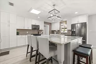 1210 E Caroline St, Tavares, FL 32778 - Photo 17