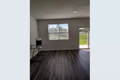 14947 Pisa Parkway, Dade City, FL 33523 - Photo 7