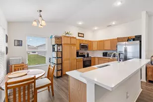 798 Millhorn Loop, The Villages, FL 32163 - Photo 11