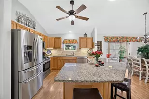 17739 SE 89th Keating Terrace, The Villages, FL 32162 - Photo 17