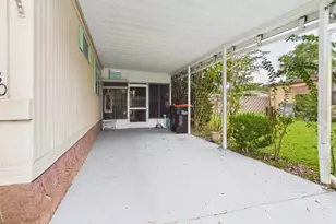 6530 NE 2nd Pl, Ocala, FL 34470 - Photo 3