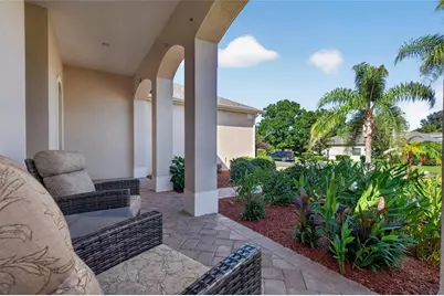 24151 Belle Mede Drive, Leesburg, FL 34748 - Photo 5