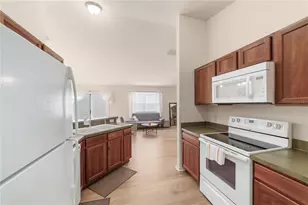 2016 Peaceful Pl, The Villages, FL 32162 - Photo 21