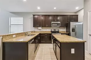 9280 Chandler Dr, Groveland, FL 34736 - Photo 15