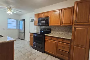 25 E Chesley Ave, Eustis, FL 32726 - Photo 13