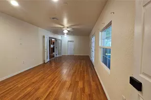 25 E Chesley Ave, Eustis, FL 32726 - Photo 9