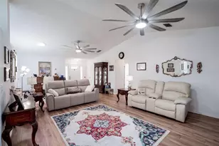 26162 Newcombe Cir, Leesburg, FL 34748 - Photo 5