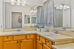1073 Alcove Loop, The Villages, FL 32162 - Photo 17