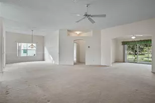 930 Ramos Dr, The Villages, FL 32159 - Photo 5