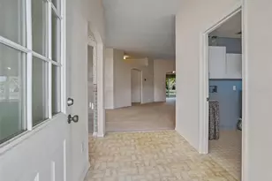 930 Ramos Dr, The Villages, FL 32159 - Photo 3