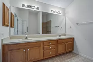 930 Ramos Dr, The Villages, FL 32159 - Photo 17