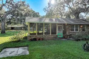 35933 Clear Lake Cir, Eustis, FL 32736 - Photo 49