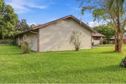 2141 NE 9th Street, Ocala, FL 34470 - Photo 3