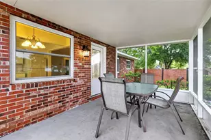 552 Highland Dr, Eustis, FL 32726 - Photo 3