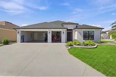7528 Daniel Collins Court, The Villages, FL 34762 - Photo 5