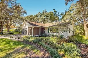1706 Orkney Dr, Leesburg, FL 34788 - Photo 5