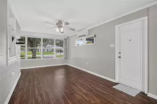 1610 Park Dr, Leesburg, FL 34748 - Photo 17