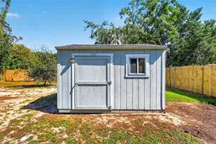 1610 Park Dr, Leesburg, FL 34748 - Photo 43