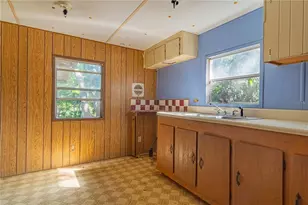 11713 E Hawk Ln, Floral City, FL 34436 - Photo 15