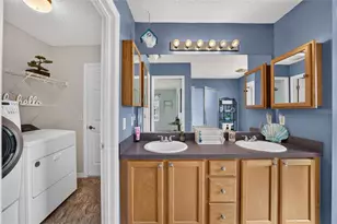 16758 SE 84th Colerain Cir, The Villages, FL 32162 - Photo 25