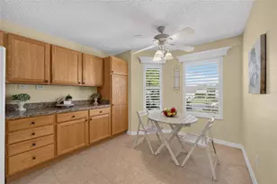 16758 SE 84th Colerain Cir, The Villages, FL 32162 - Photo 17