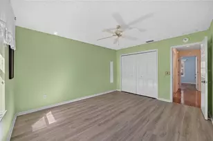 16758 SE 84th Colerain Cir, The Villages, FL 32162 - Photo 33