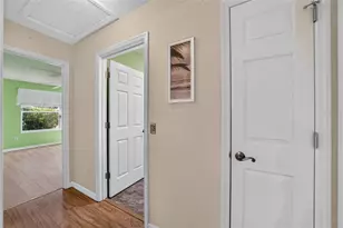 16758 SE 84th Colerain Cir, The Villages, FL 32162 - Photo 31