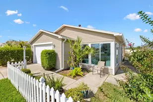 2379 Baton Pl, The Villages, FL 32162 - Photo 3