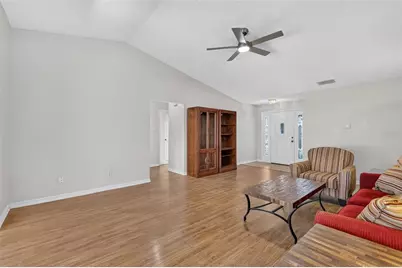 6355 Berkshire Pass, Leesburg, FL 34748 - Photo 15