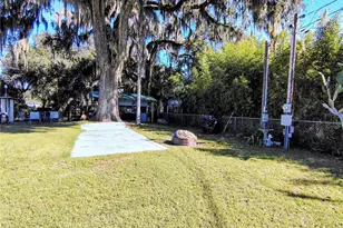 766 Cr 485A, Lake Panasoffkee, FL 33538 - Photo 23